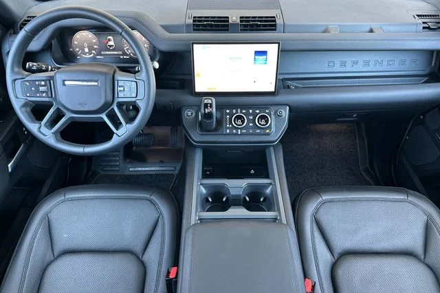 Certified Used 2025 Green Land Rover S image 12