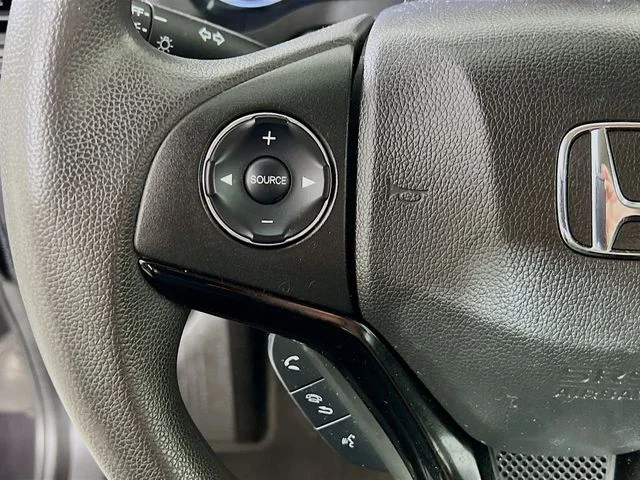 2017 Honda HR-V LX - Photo 13