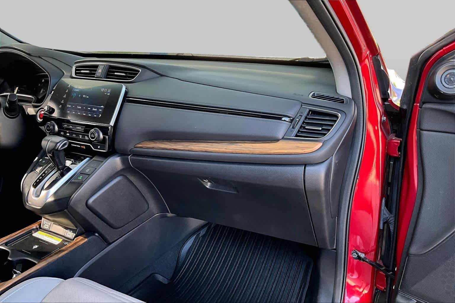 Used 2020 Radiant Red Metallic Honda Touring image 19