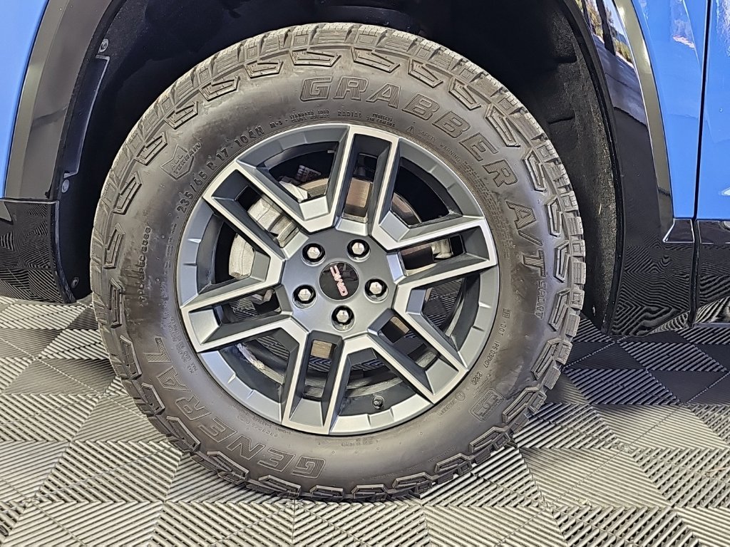 Used 2026 Blue GMC AT4 image 9