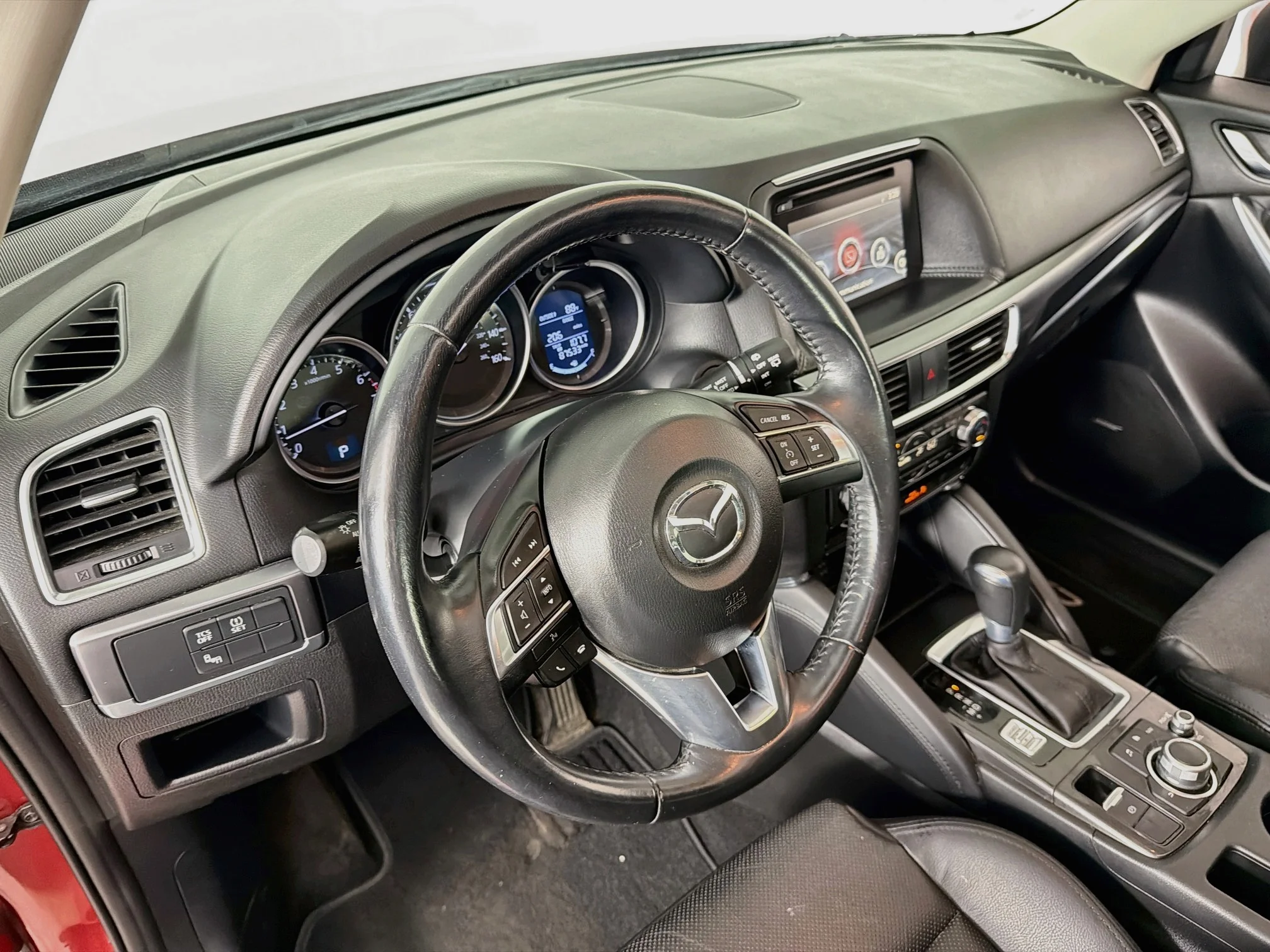 Used 2016 Soul Red Metallic Mazda Grand Touring image 9