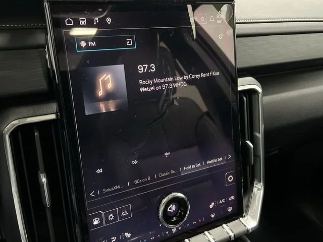 2026 GMC Acadia Elevation - Photo 13