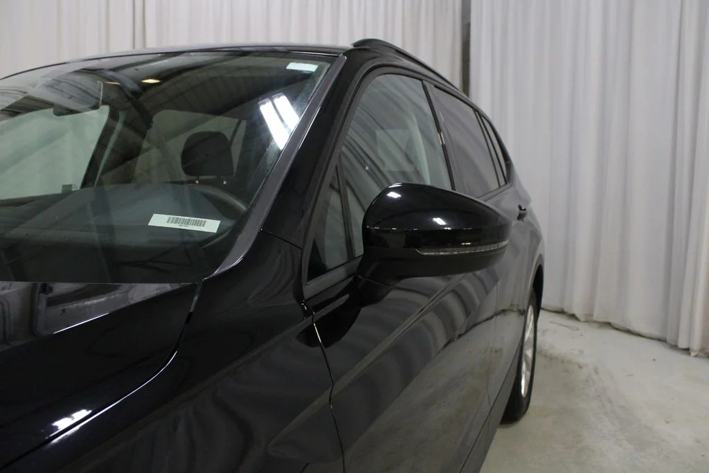 Used 2018 Black Volkswagen 2.0T S image 34