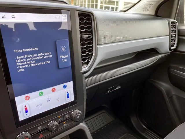 Used 2025 White Ford XL image 31