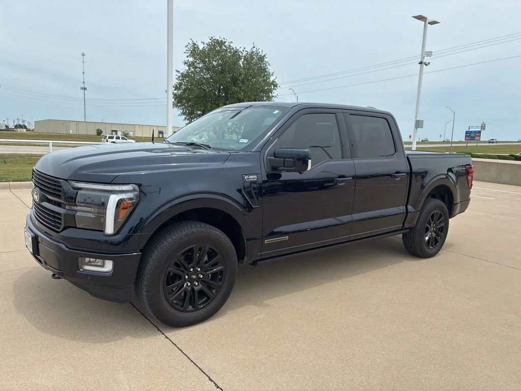2025 Ford F-150 Platinum 4x4 SuperCrew 5-1/2 Box's photo