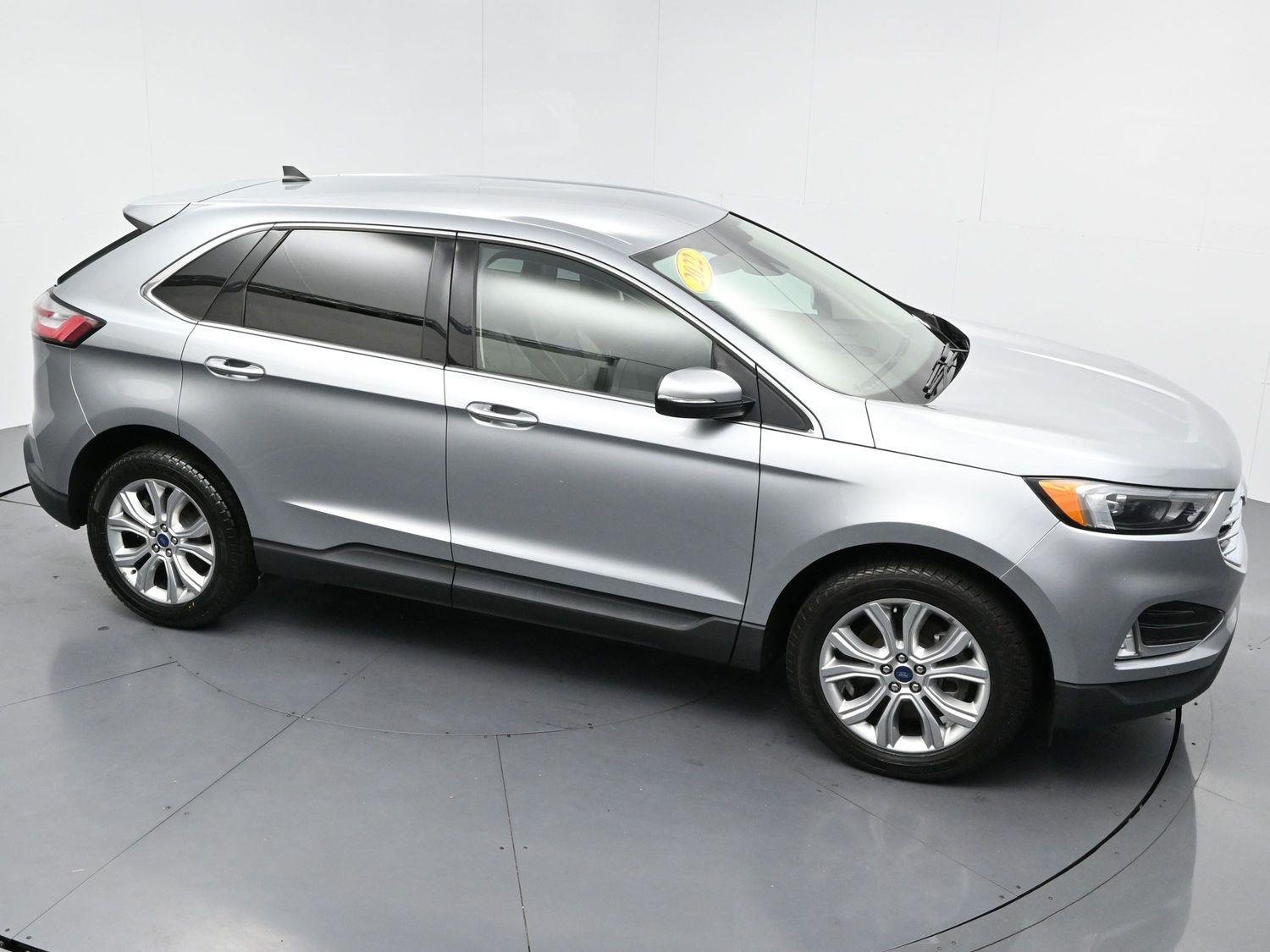Used 2022 Iconic Silver Ford Titanium image 44