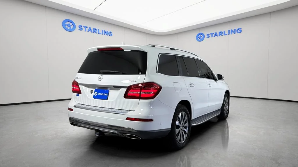 Used 2019 Red Mercedes-Benz 4MATIC® image 8