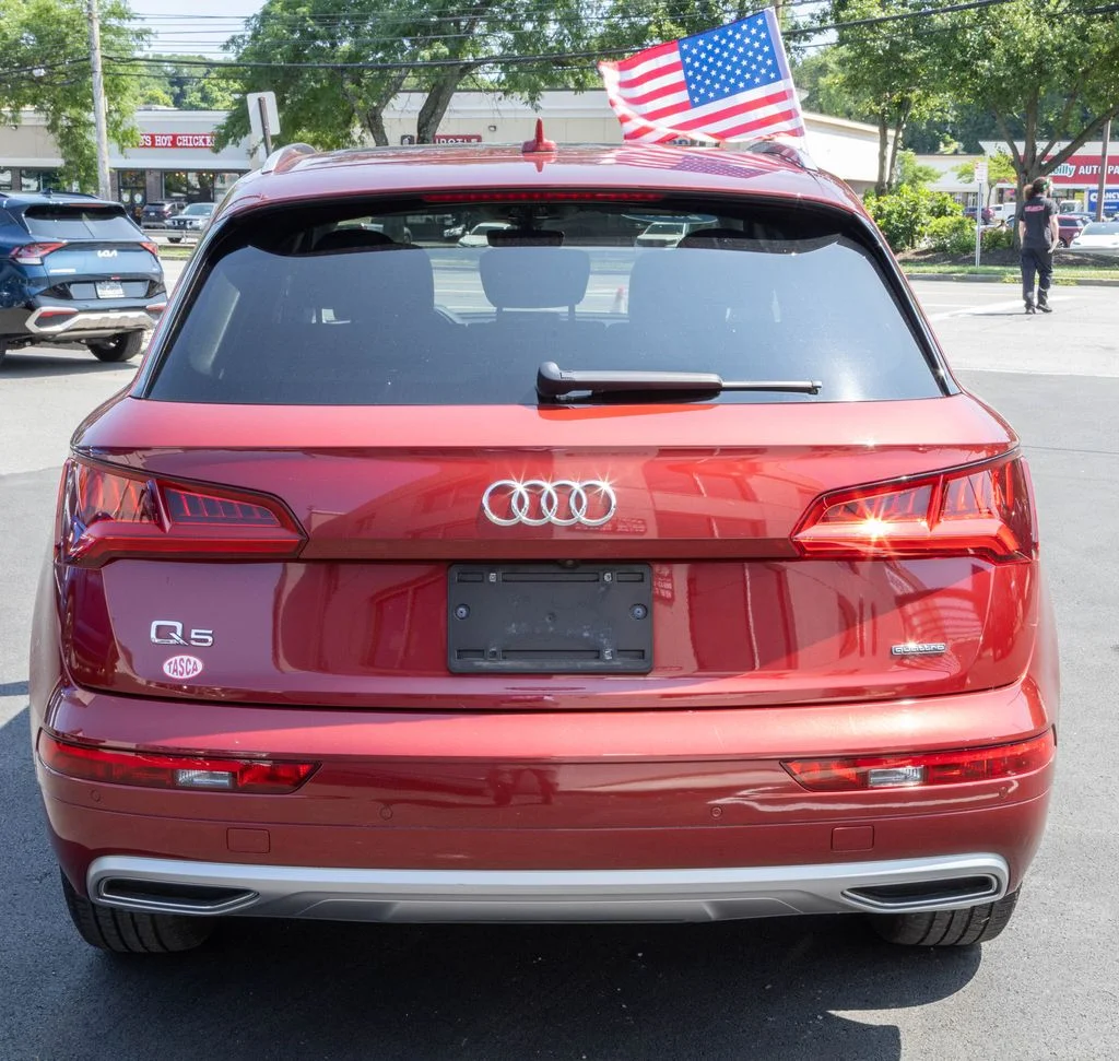Used 2020  Audi 45 Premium image 5