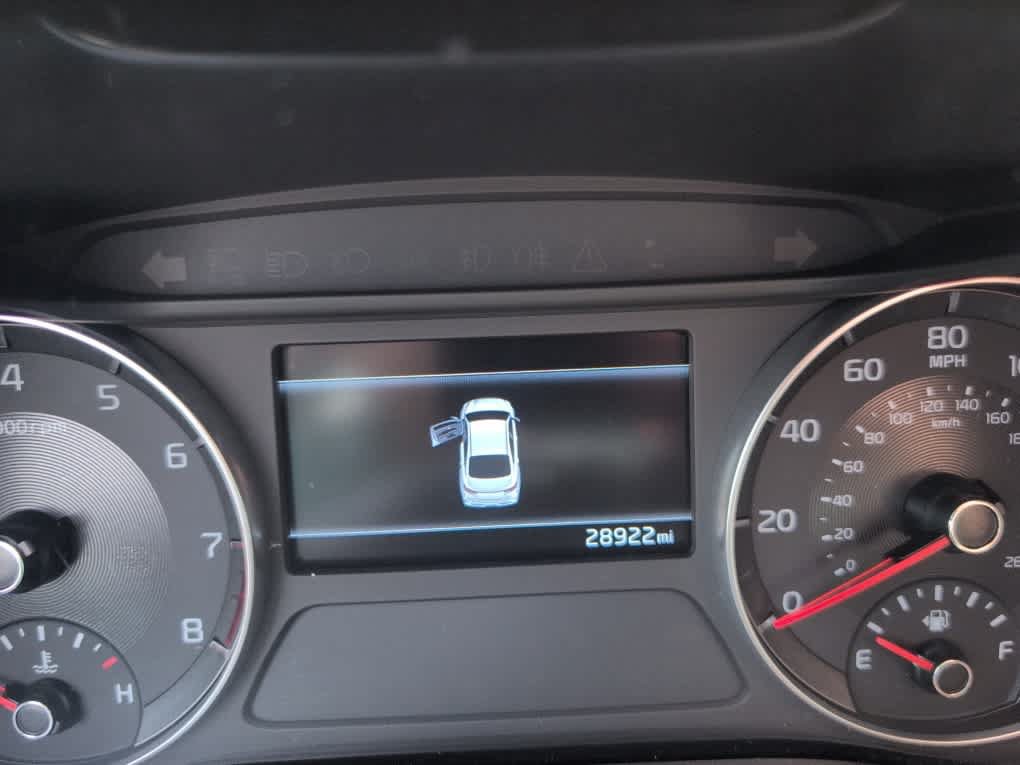 Used 2023 Aurora Black Kia LXS image 9