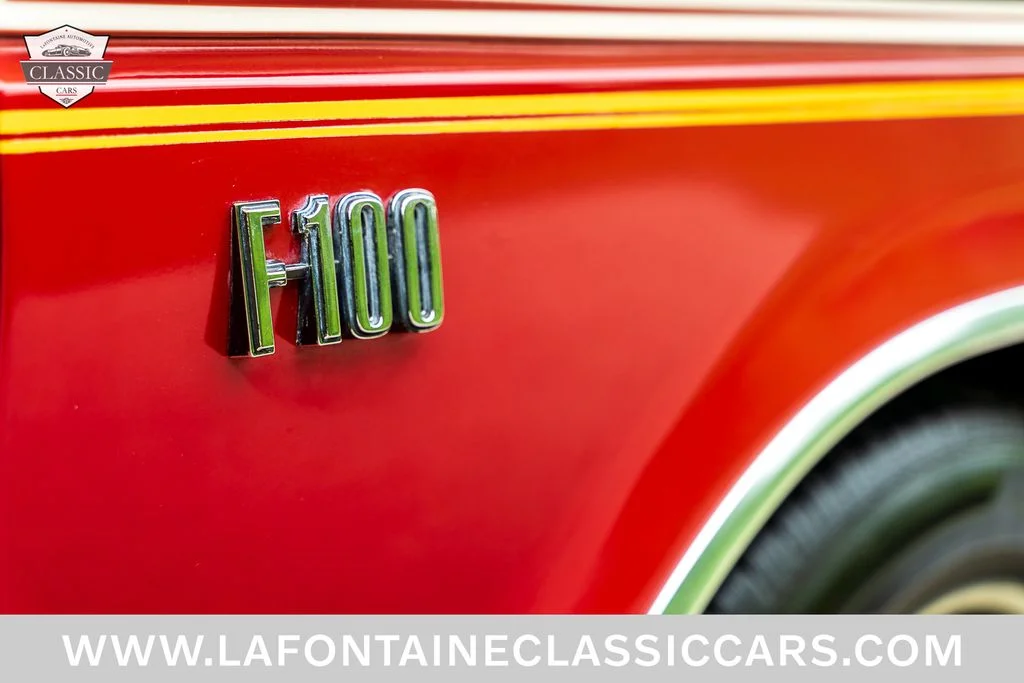 Used 1975 Red Ford  image 39