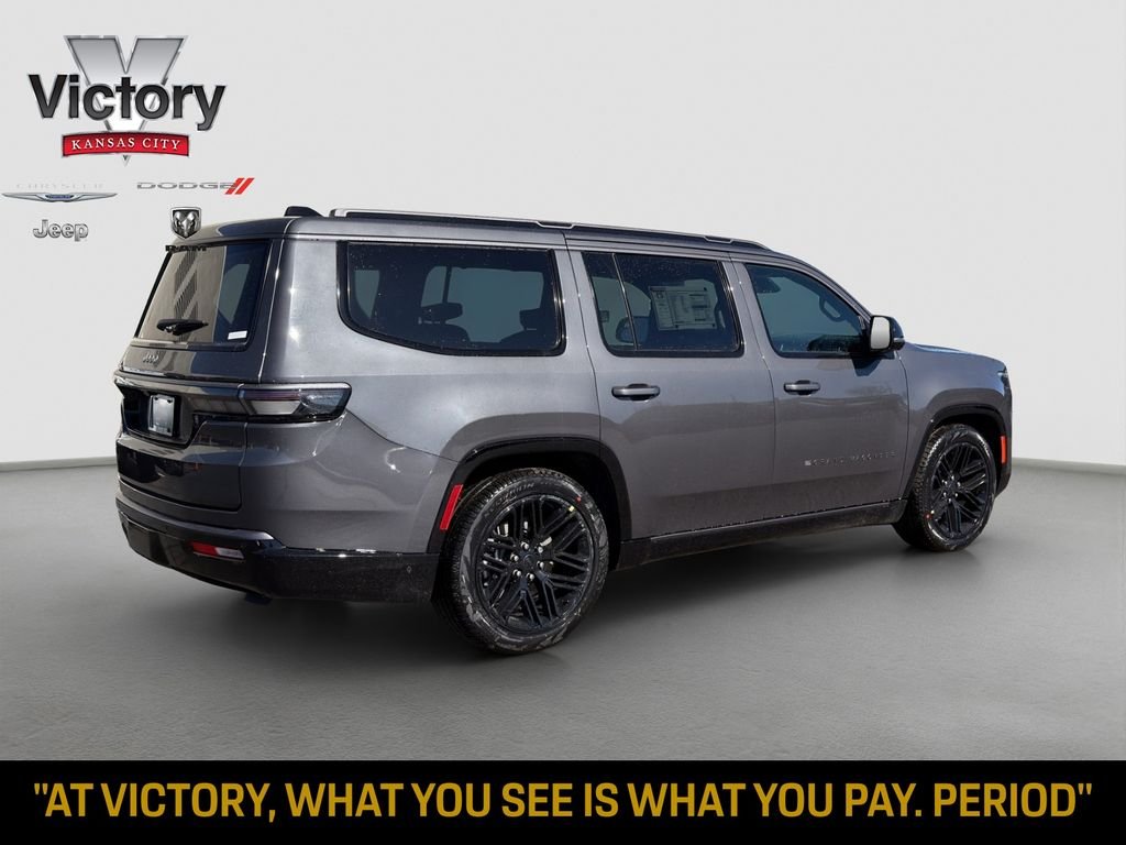 New 2026 Baltic-Gray Metallic Clear-Coat Exterior Paint Jeep Limited Reserve image 7