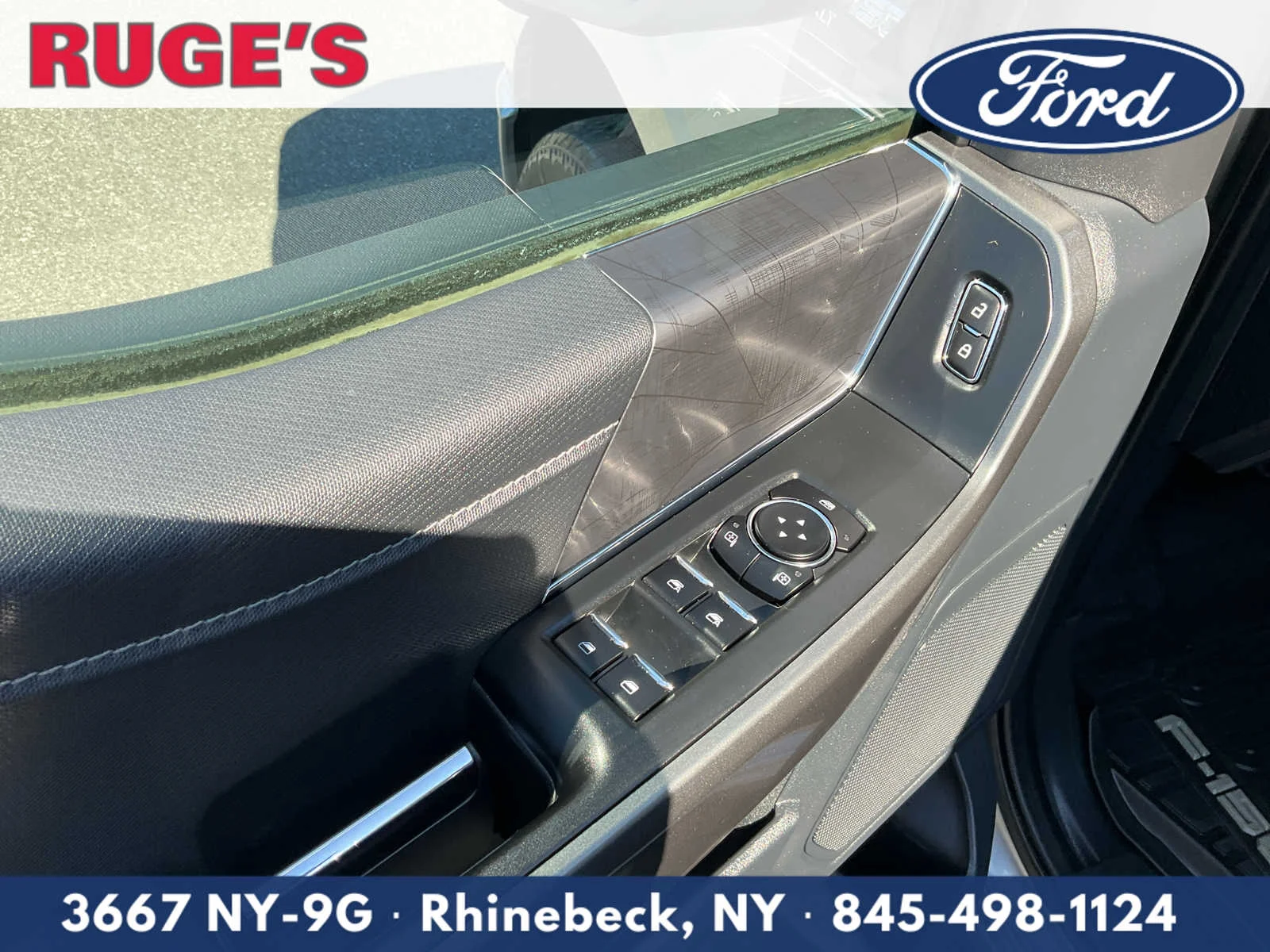 Used 2023 Iconic Silver Ford XLT image 14