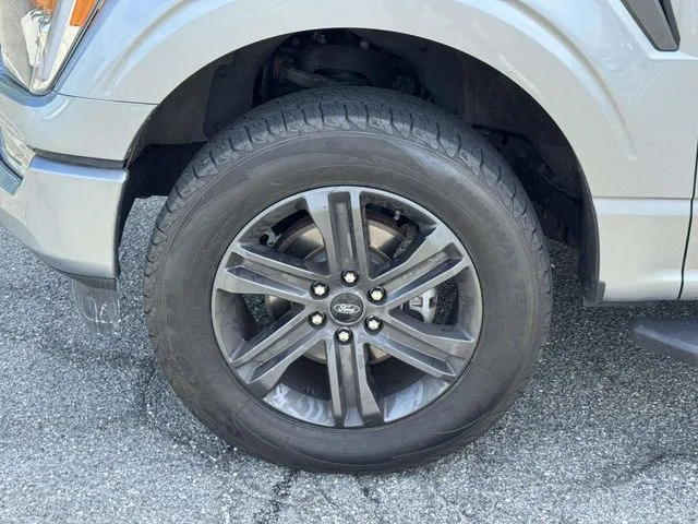 Used 2023 Silver Ford XLT image 15