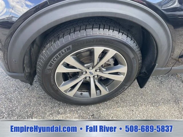 Used 2020 Black Ford Platinum image 13
