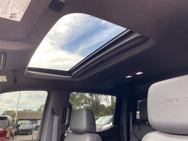 Used 2022 Black GMC AT4 image 6