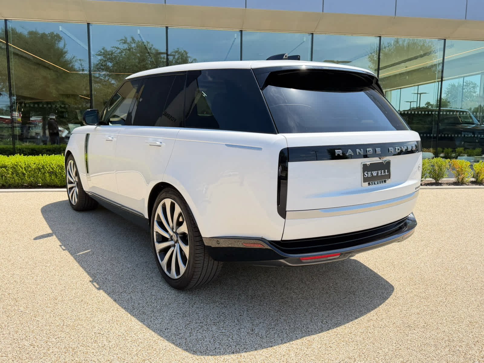 Certified Used 2024 Ostuni Pearl White Metallic Land Rover SV image 6