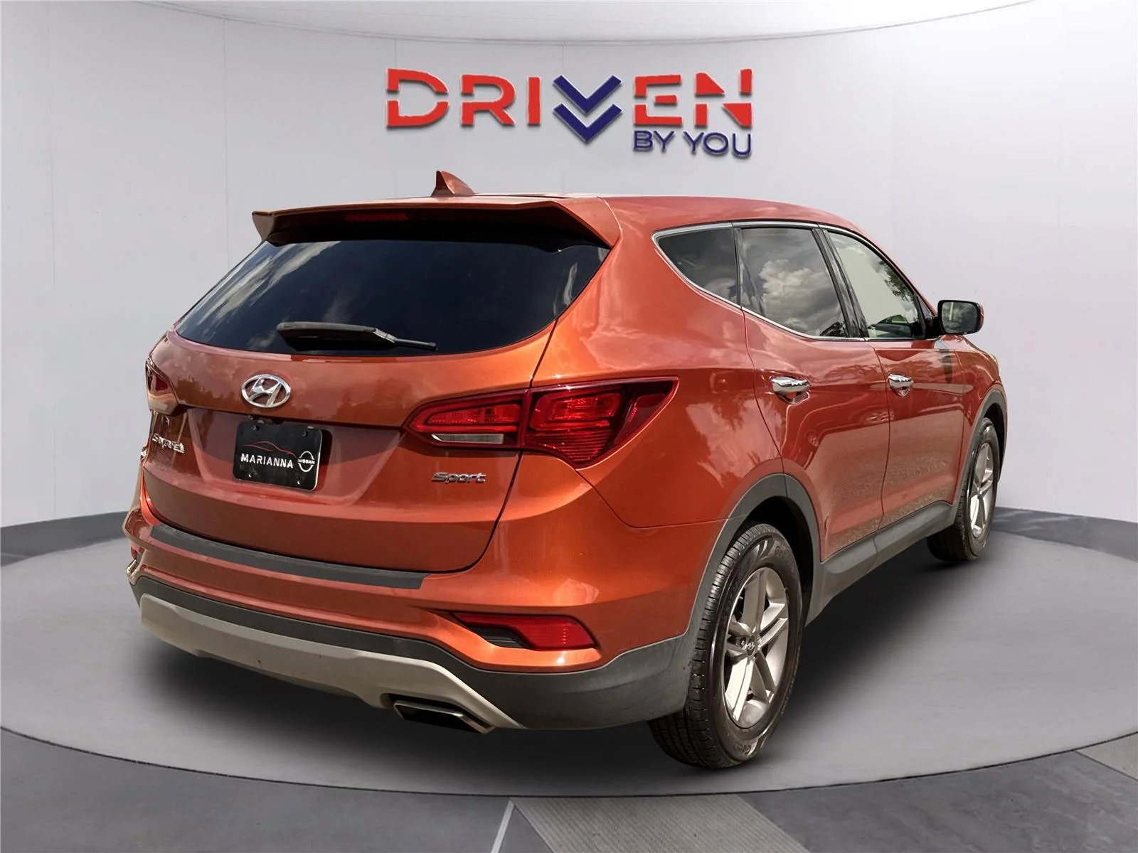Used 2017 Canyon Copper Hyundai 2.4L image 4