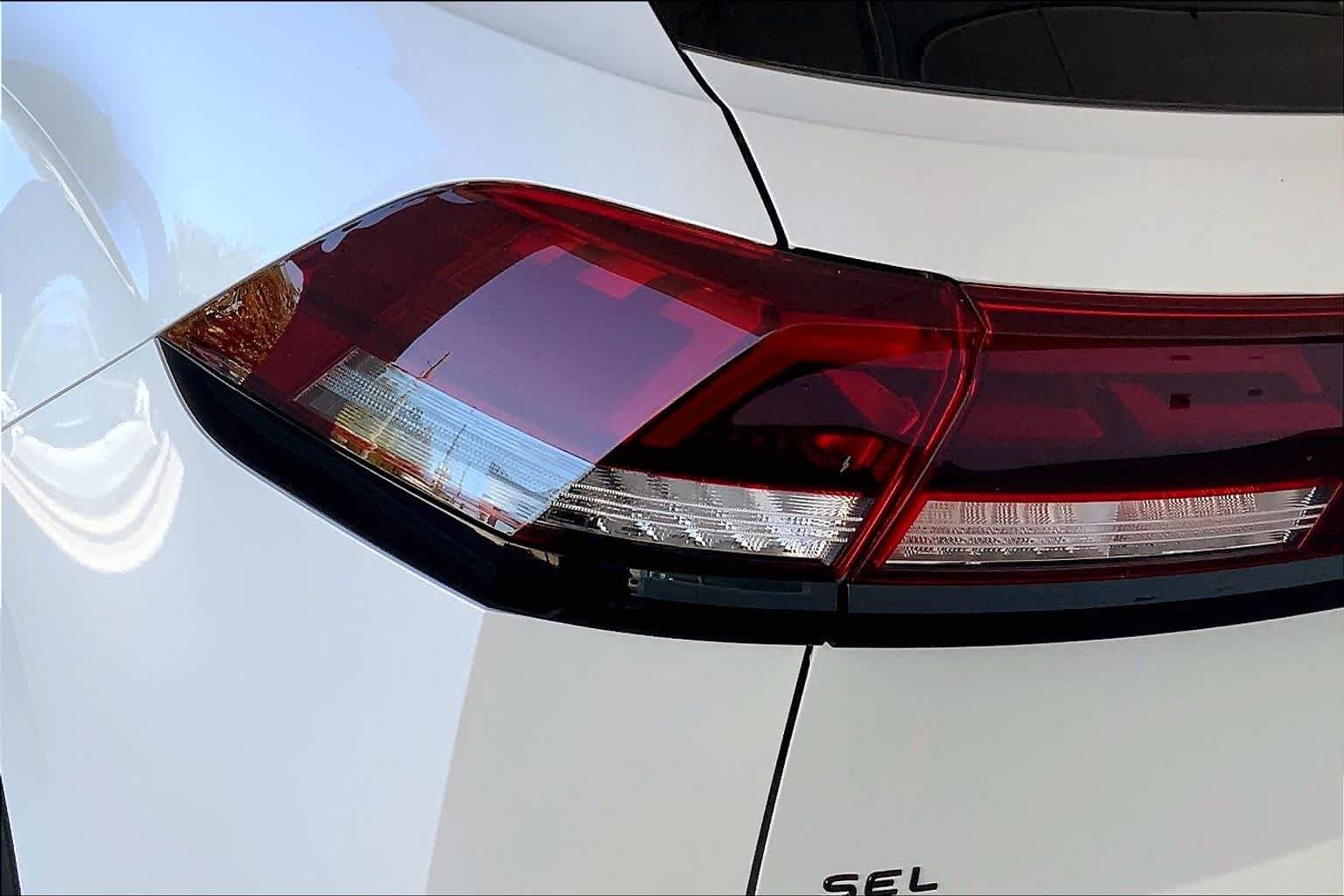 2026 Volkswagen Atlas Cross Sport SEL R-LINE - Photo 14