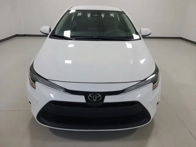 Used 2024 Ice Cap Toyota LE image 2