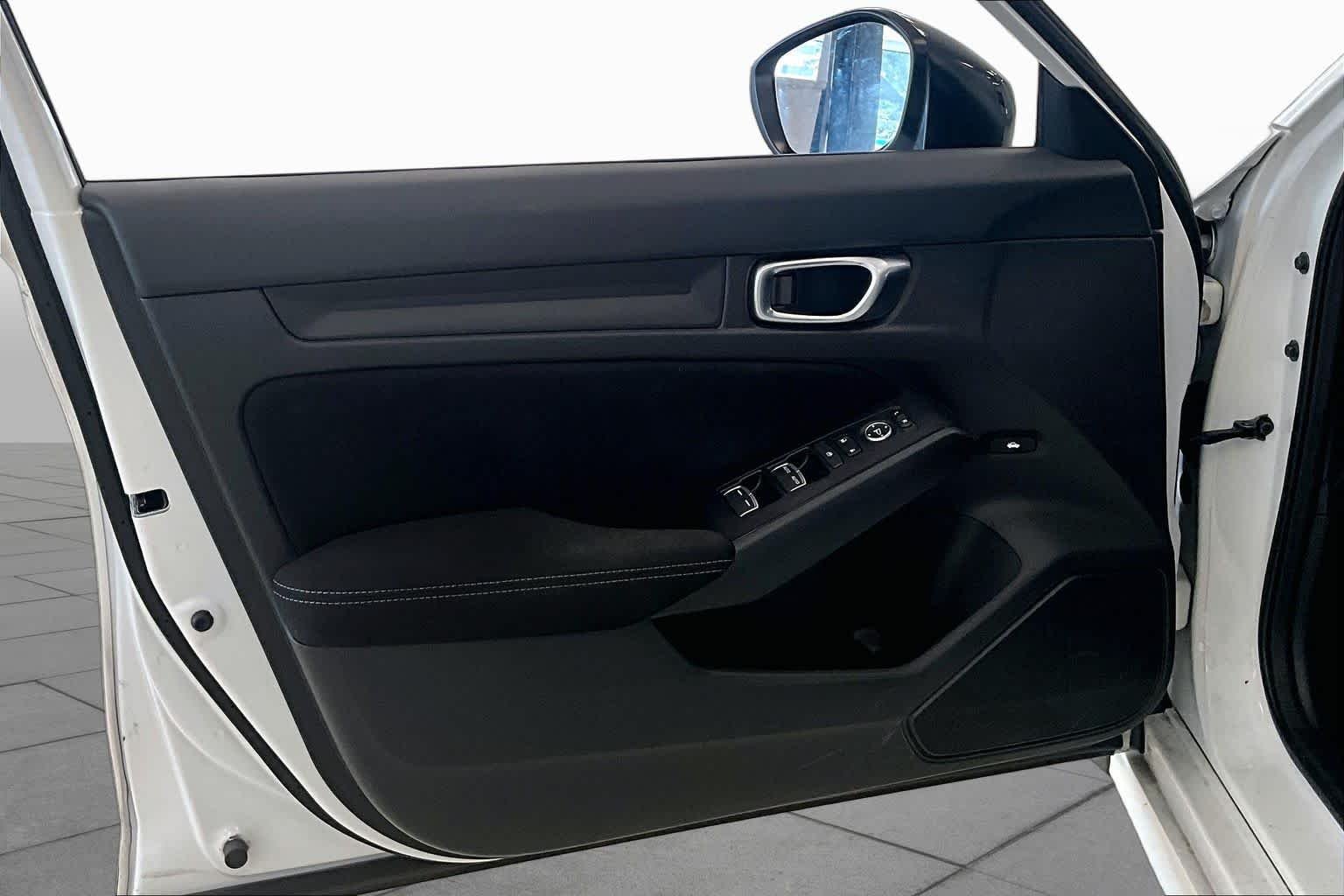 Used 2022 Platinum White Pearl Honda Sport image 20