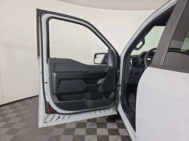 Certified Used 2023 Avalanche Ford XL image 23
