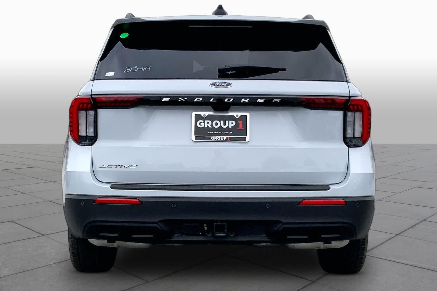 New 2026 Space White Metallic Ford Active image 4