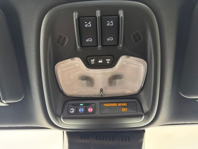Used 2024 Gray Chevrolet ZR2 image 14