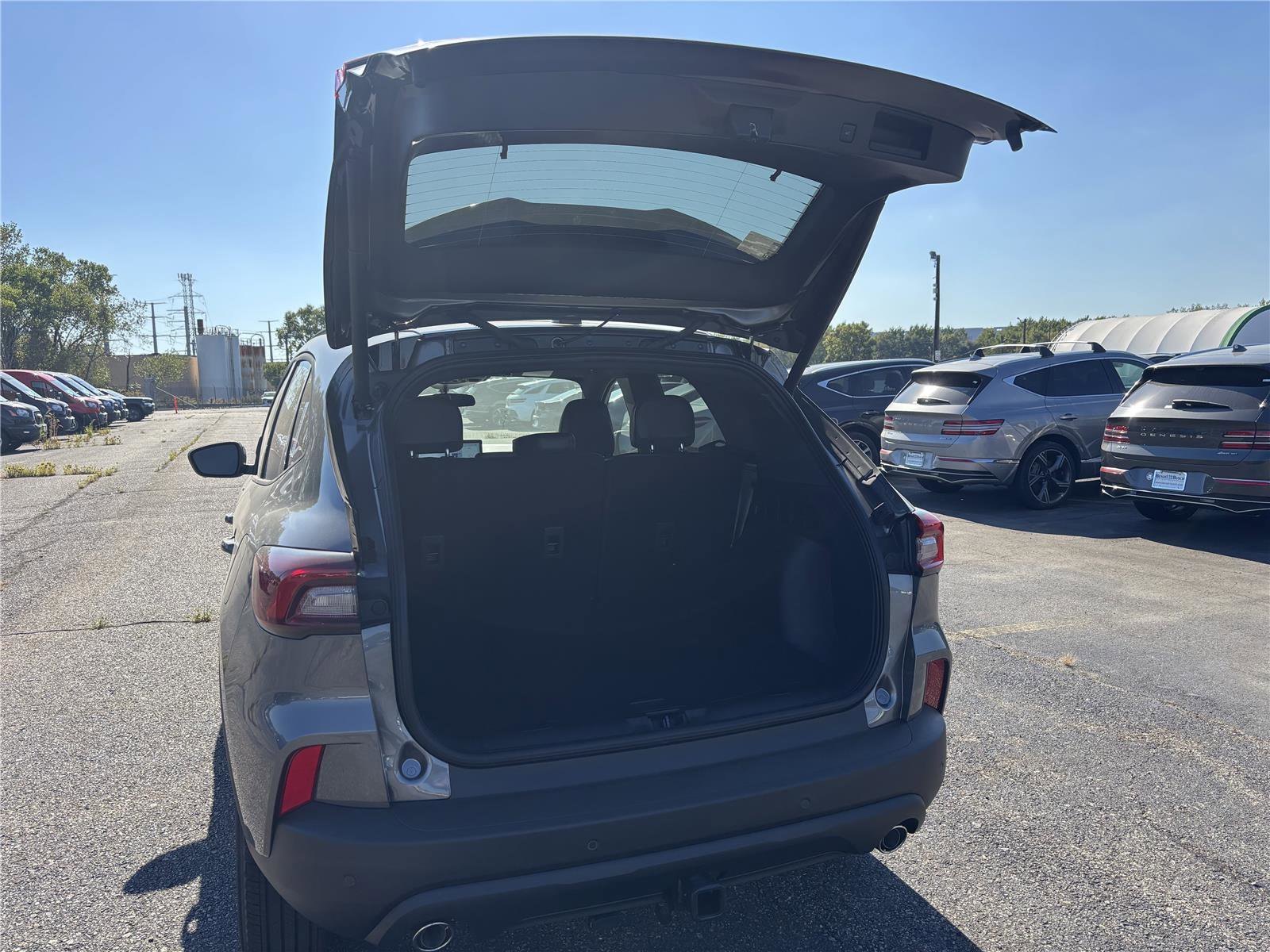 2026 Ford Escape Hybrid ST-Line Select - Photo 9