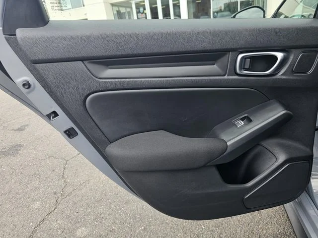Certified Used 2025  Honda Sport image 14