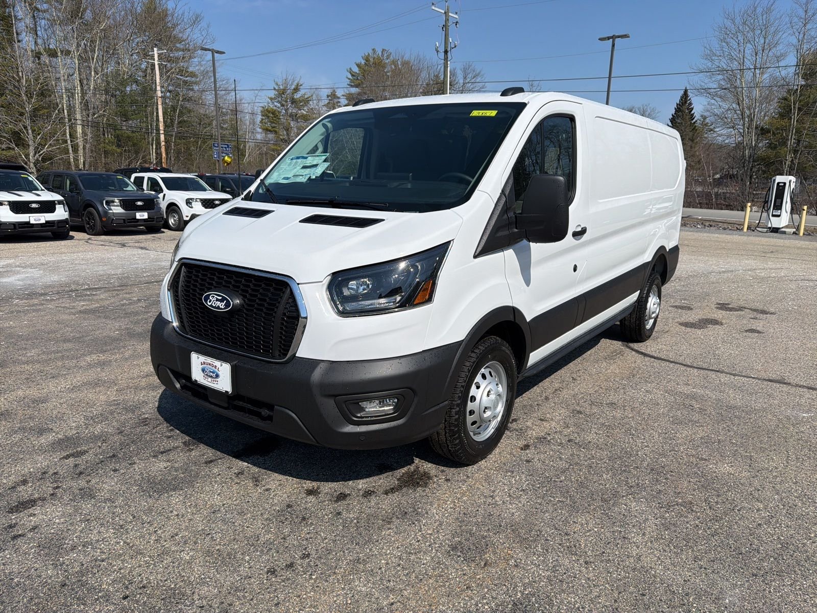 New 2026 Oxford White Ford Cargo Van image 3