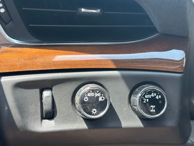 Used 2020 Black Cadillac Luxury image 32