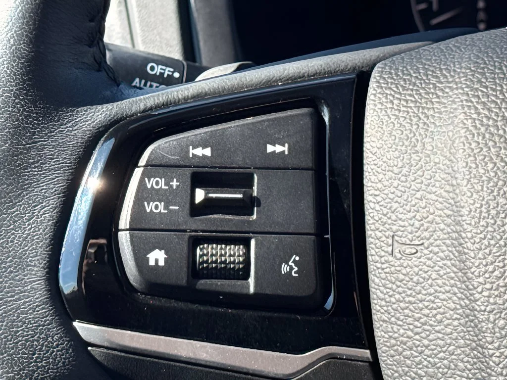 Used 2026  Honda Touring image 16