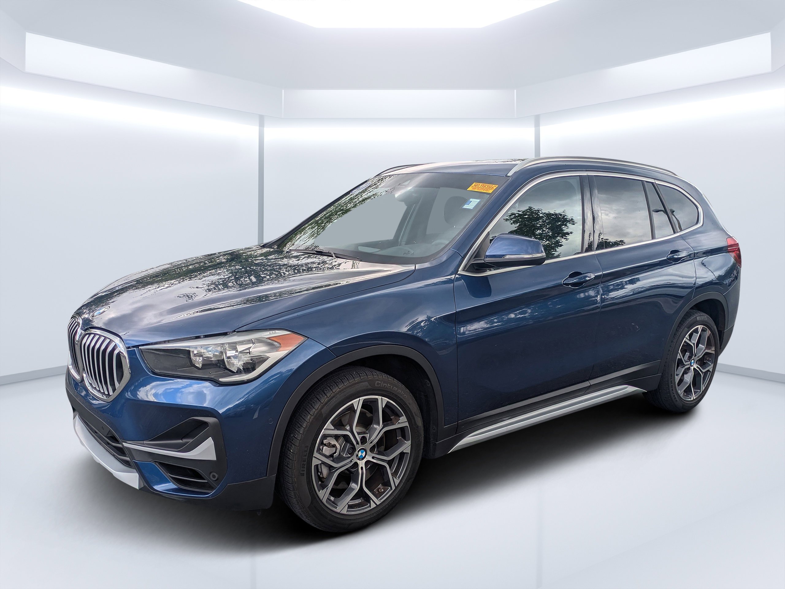 Used 2021 Phytonic Blue Metallic BMW sDrive28i image 7