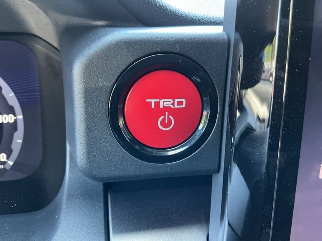 New 2026 Ice Cap Toyota 4Runner TRD Off-Road Premium image 26