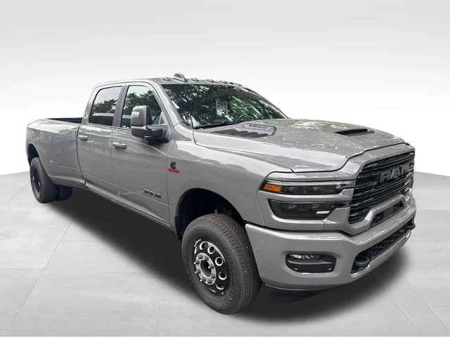 2026 RAM 3500 Laramie 4X4 Crew Cab LWB's photo