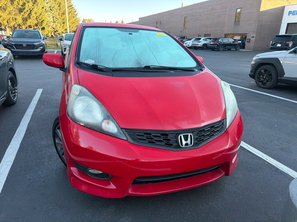 Used 2013 Milano Red Honda Sport image 5