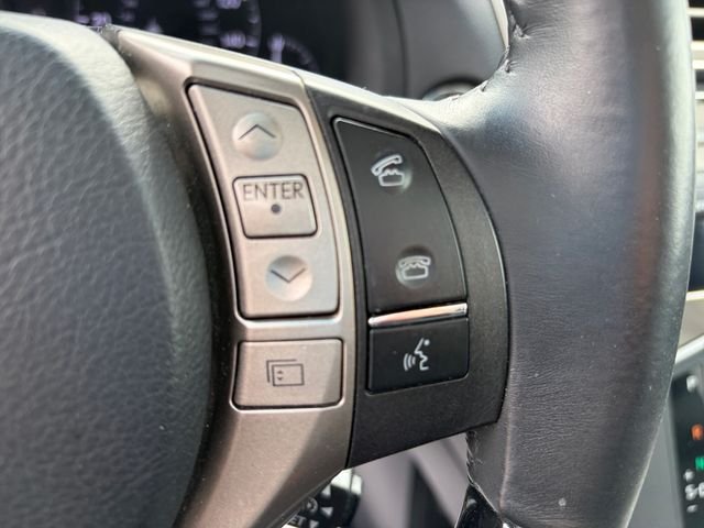 Used 2013  Lexus 350 image 30