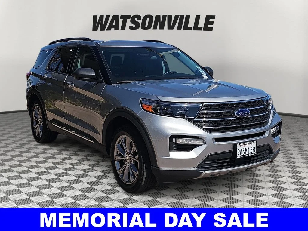 2022 Ford Explorer XLT 4WD's photo