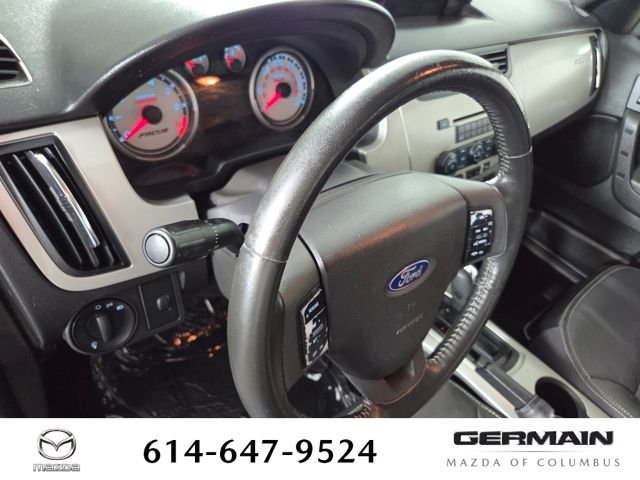 Used 2011 Blue Ford SEL image 17