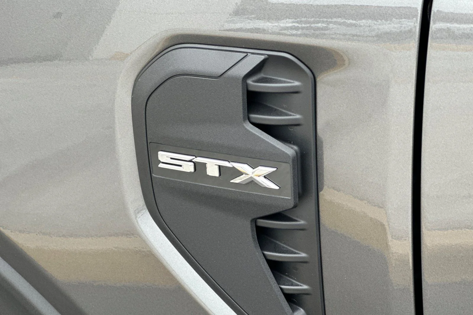 New 2026 Gray Ford XL image 24