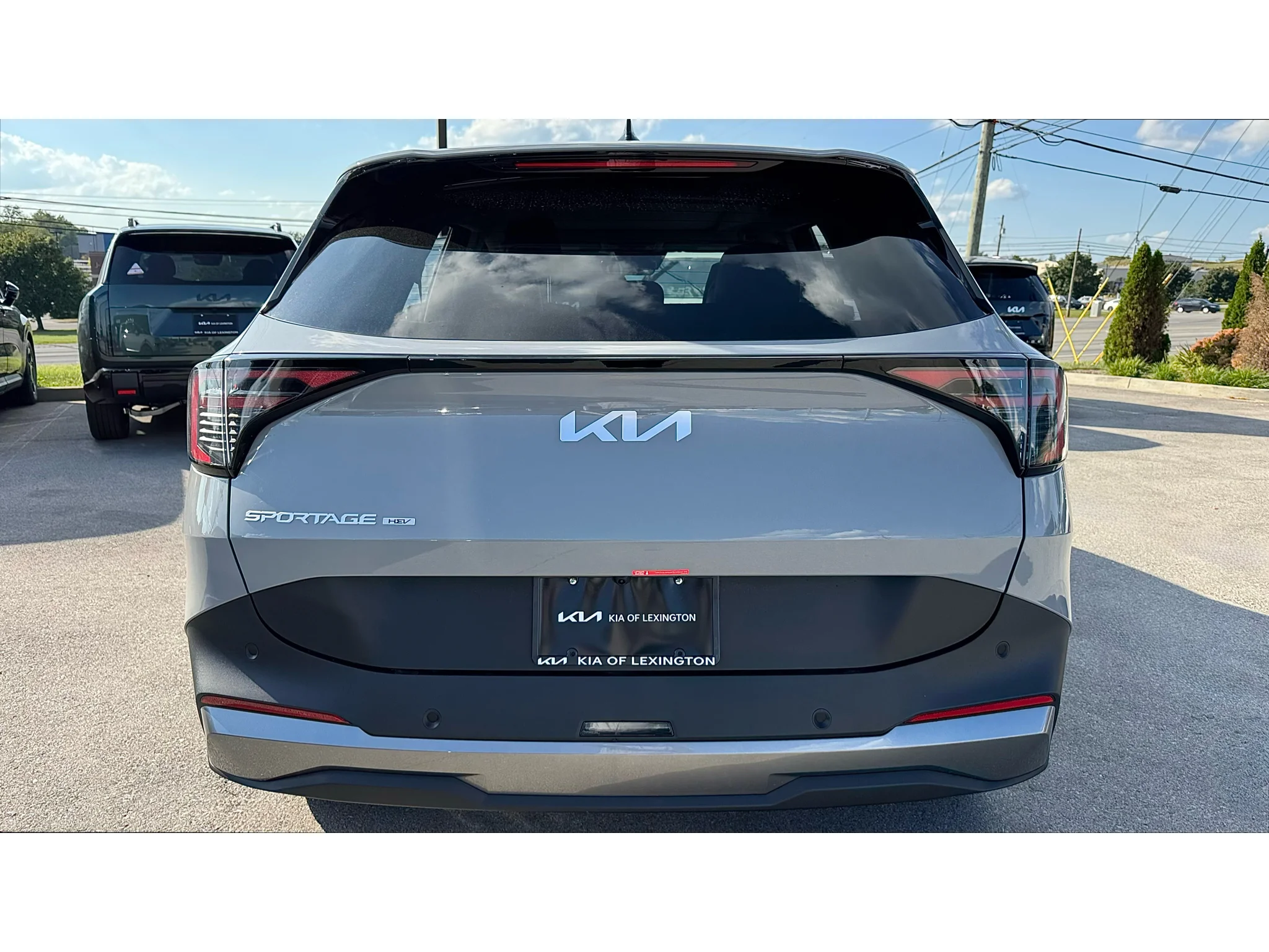 New 2027 Wolf Gray Kia EX image 5