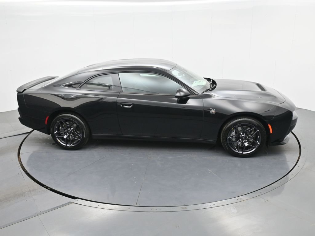 New 2026 Diamond Black Crystal Pearlcoat Dodge Scat Pack image 24