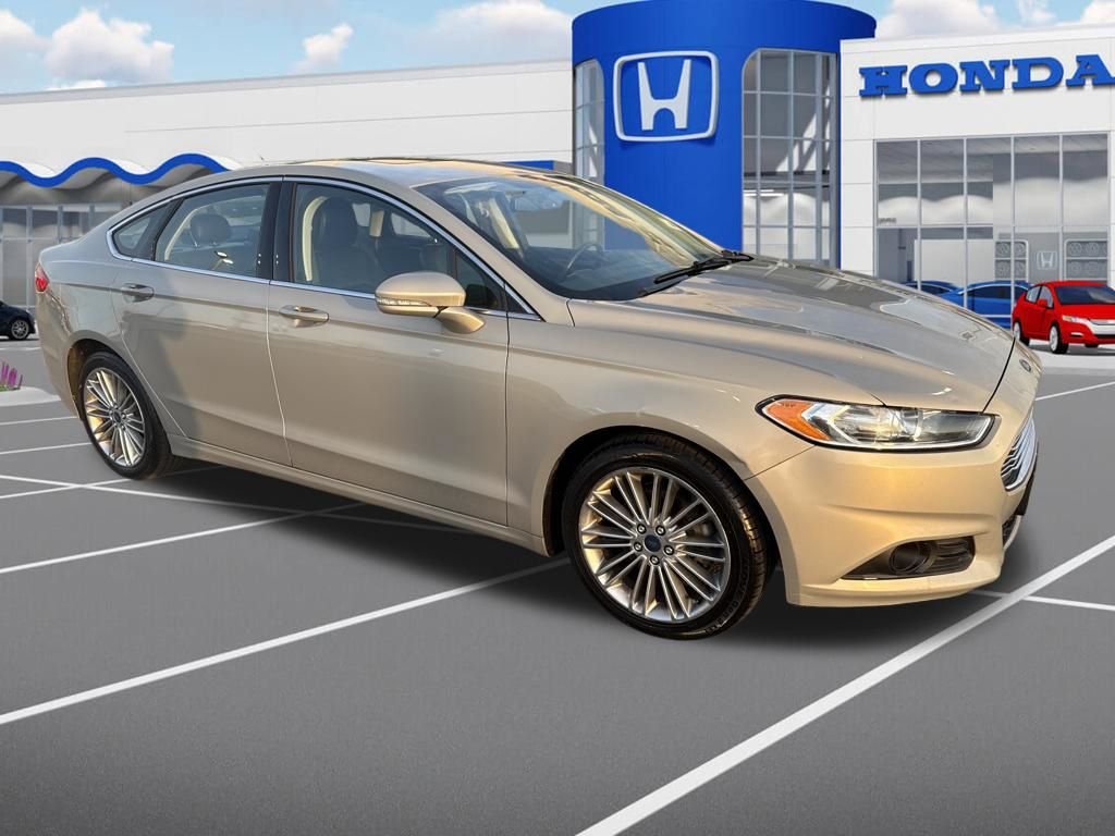 2015 Ford Fusion SE