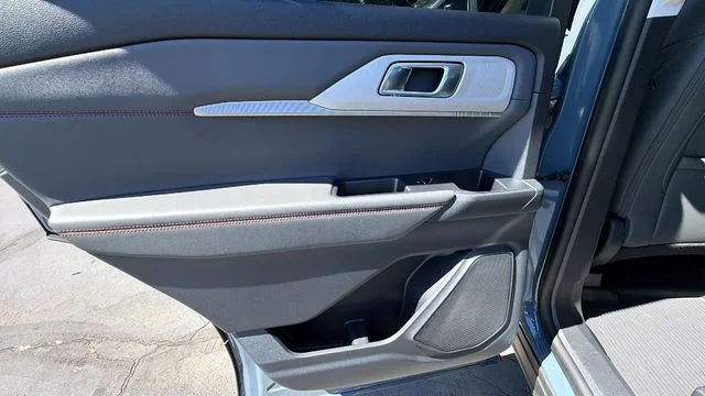 2026 Ford Explorer Active - Photo 14