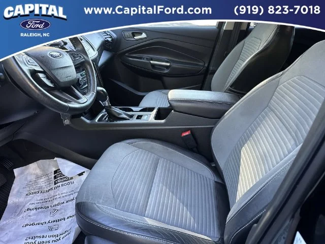 Used 2017 Black Ford SE image 19