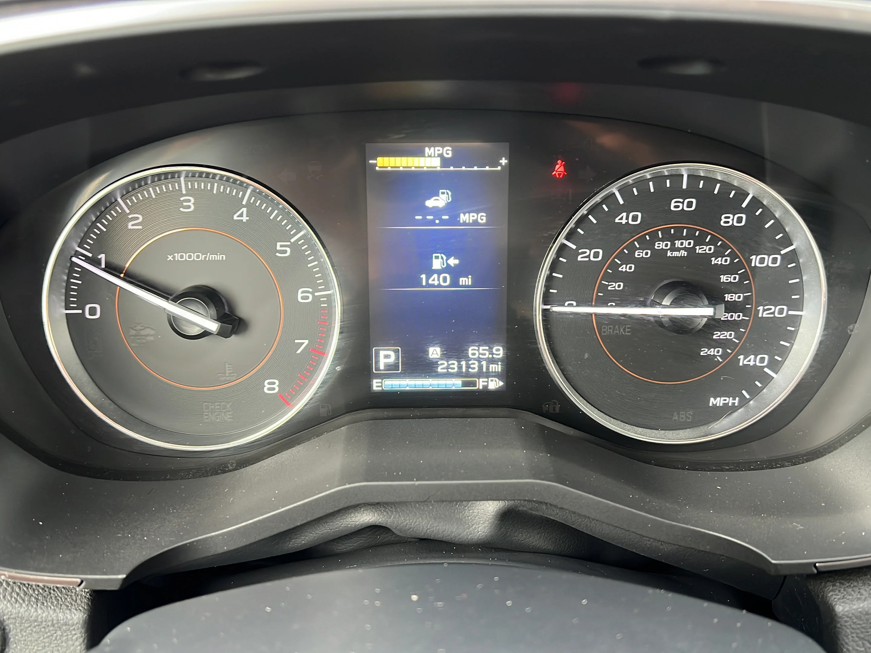 Used 2019 Ice Silver Metallic Subaru Limited image 23