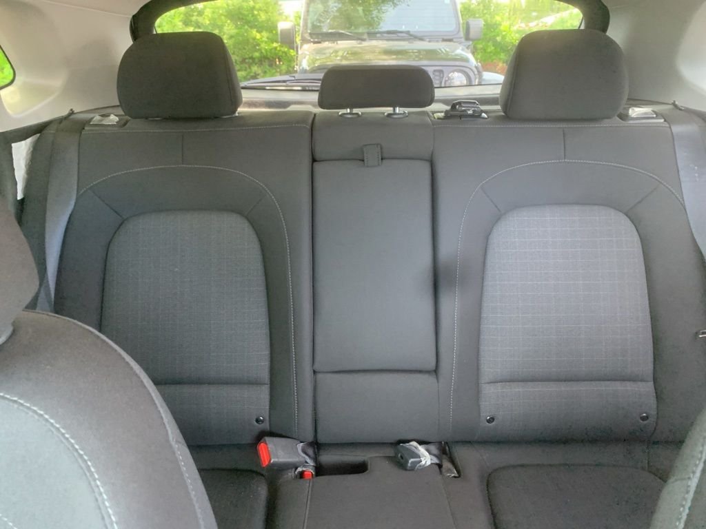 Used 2023 White Hyundai SEL image 22
