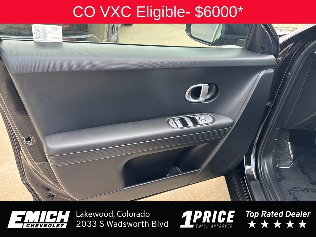 Used 2024 Abyss Black Hyundai SEL image 10
