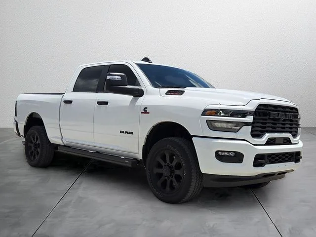 Used 2025 White Ram Big Horn image 6