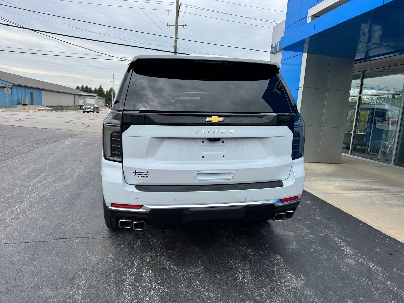 New 2026 Polar White Tricoat Chevrolet High Country image 4